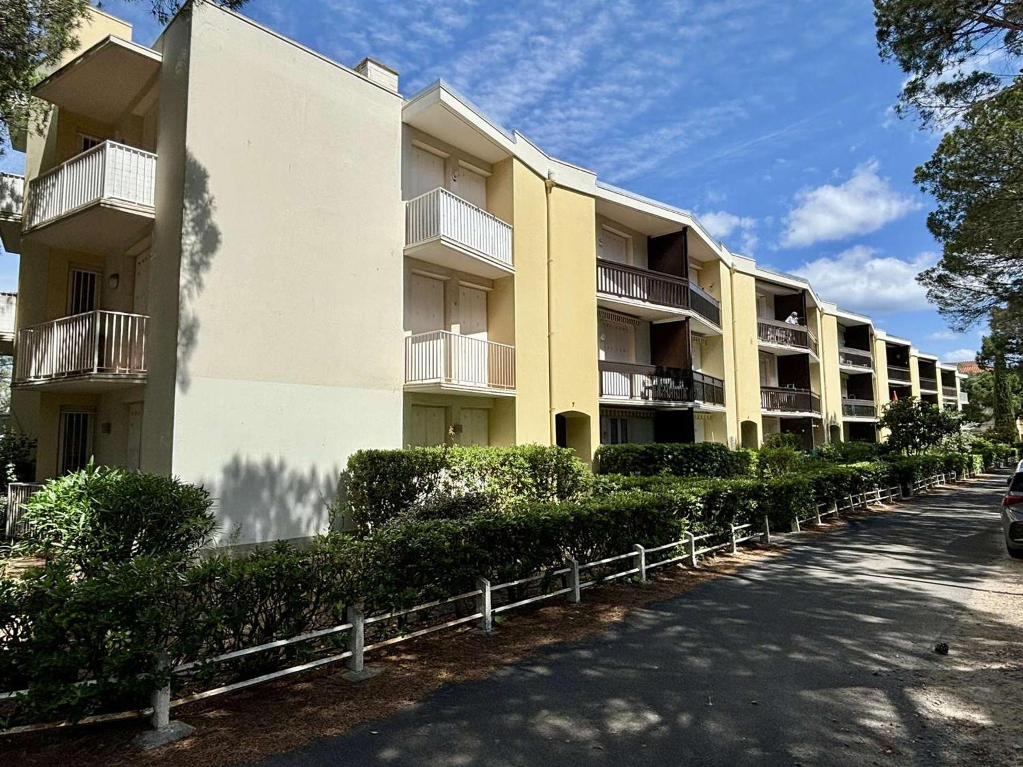 Appartement 2 Pieces, Balcon, Proche Plage Et Commerces, Quartier Calme - Argeles-Sur-Mer - Fr-1-225-685 Luaran gambar